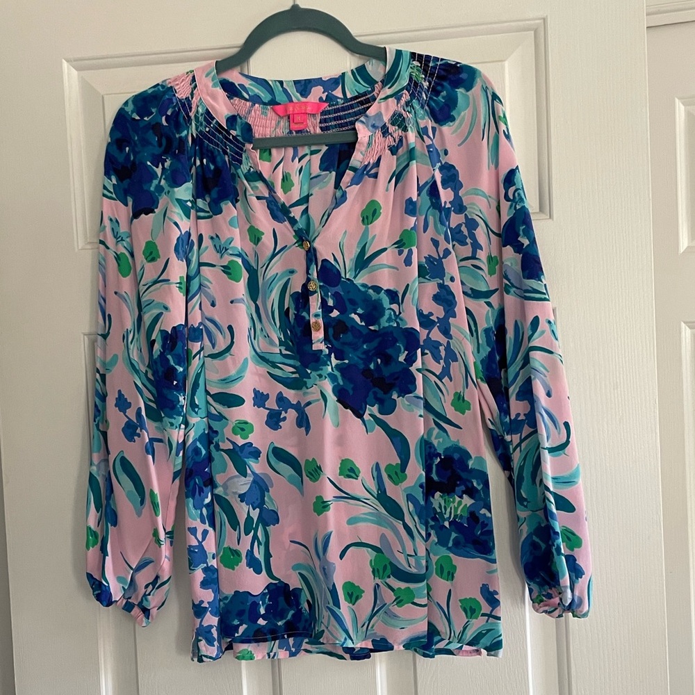 Lilly Pulitzer pink long sleeve top, size Medium
